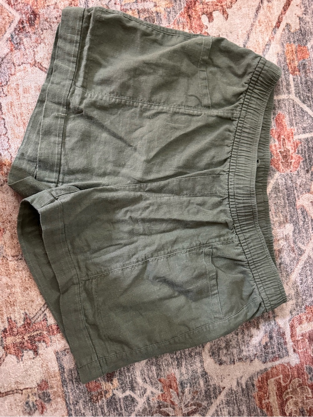 4 pairs of Old Navy Women's Shorts size large - Picture 10 of 16